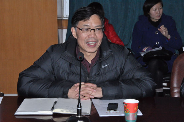 钟瑞添副校长在会上讲话