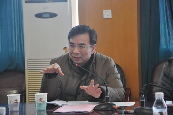 校长梁宏作总结讲话