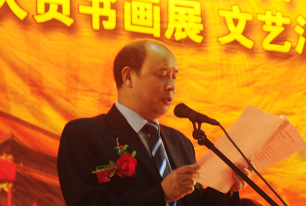 蔡昌卓副校长在活动开幕式上致辞。