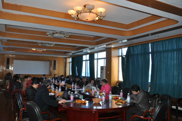 2012年国培计划总结工作座谈会场