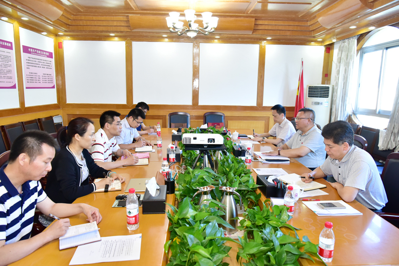 谈话会现场1.jpg