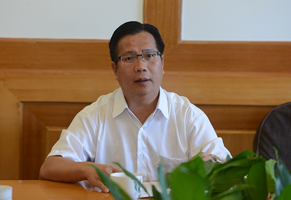 副校长覃卫国（宣传部 王董/摄）