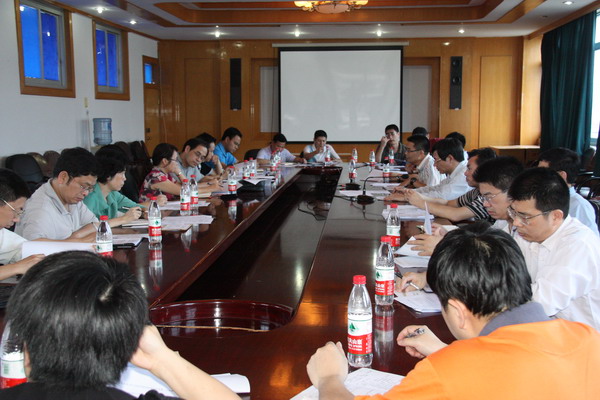 我校2011年度研究生招生工作会议现场