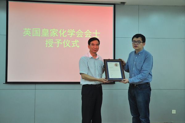 2015年5月，梁宏教授入选英国皇家                    </div></div></article>
                    </div>
                    <div id=