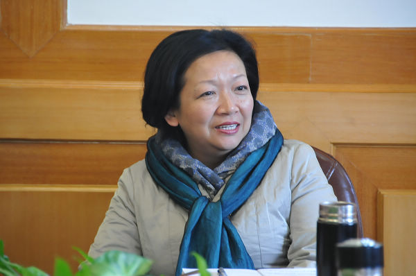 王枬书记在会上发言