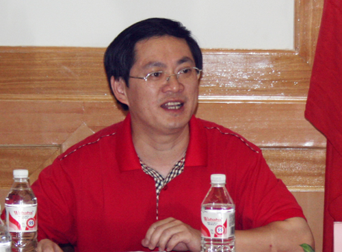 唐仁郭同志任我校党委副书记。