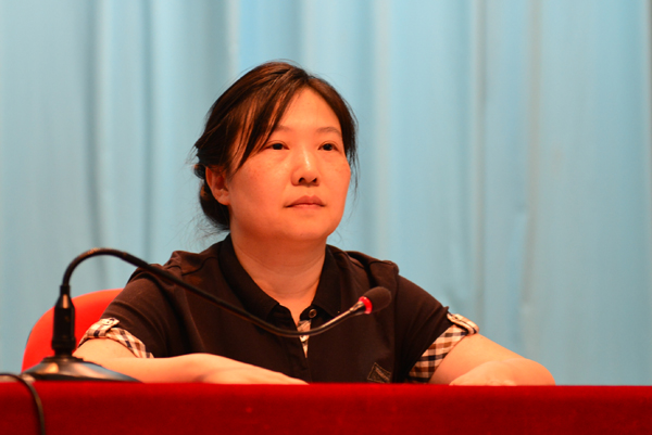 校党委副书记查丹明讲话