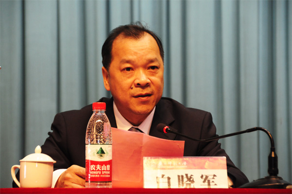 副校长白晓军在开班典礼上致辞