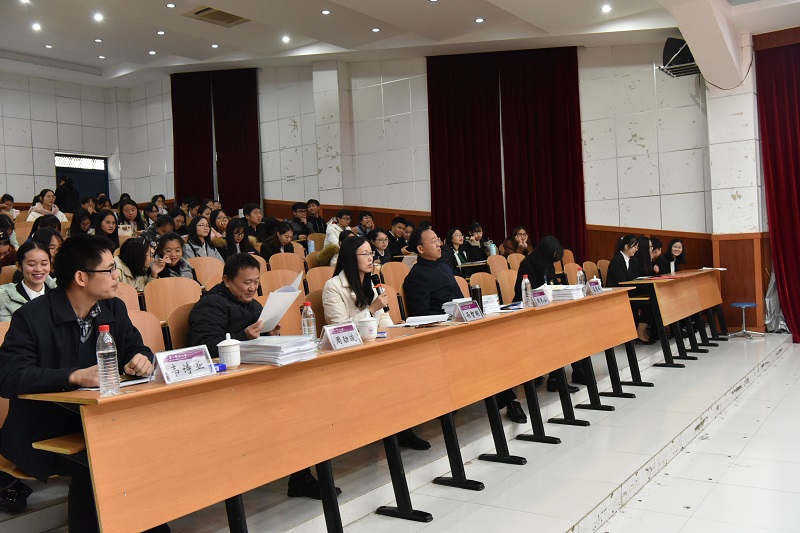 调查报告类答辩现场.jpg