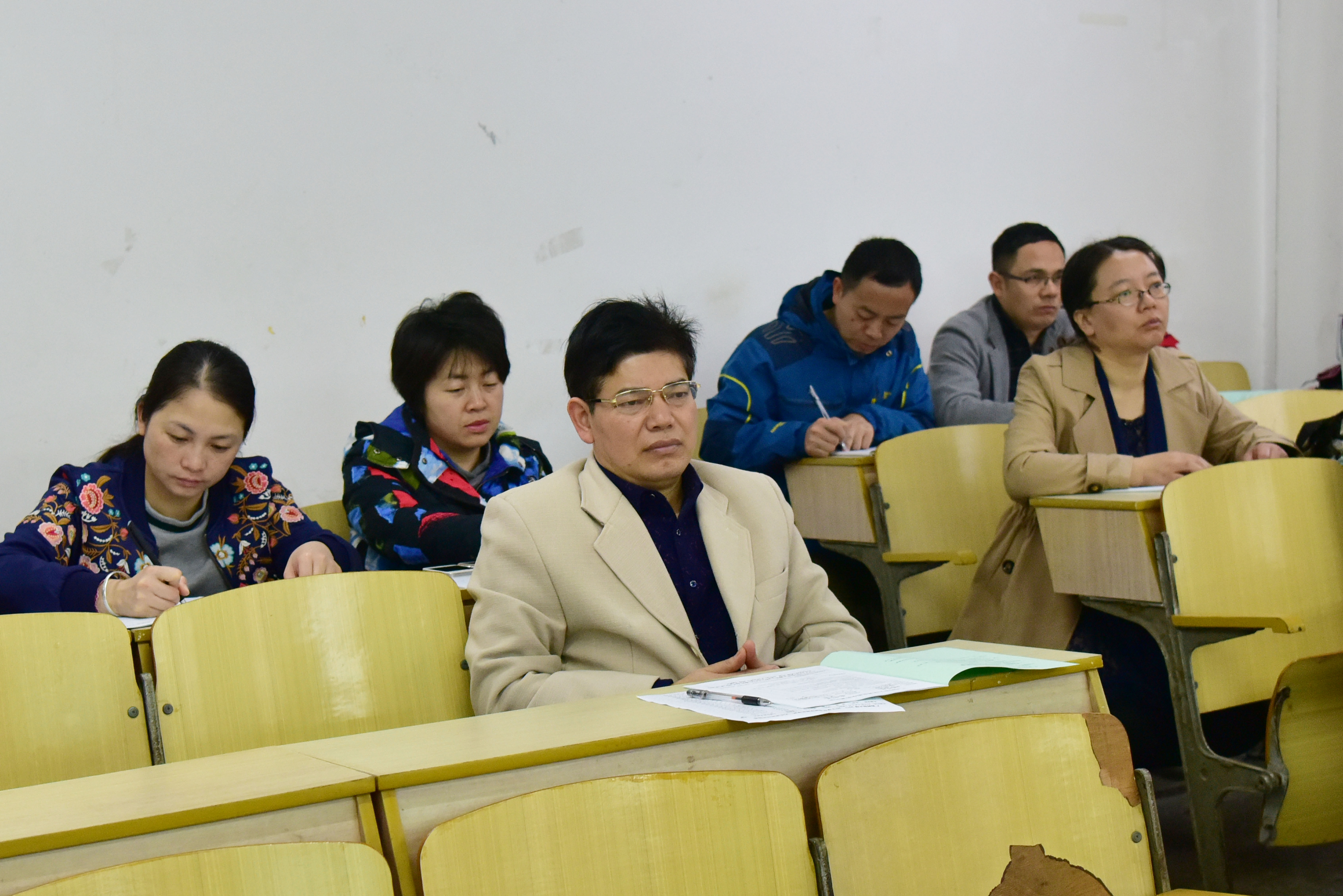 莫坷纪委书记听课.JPG