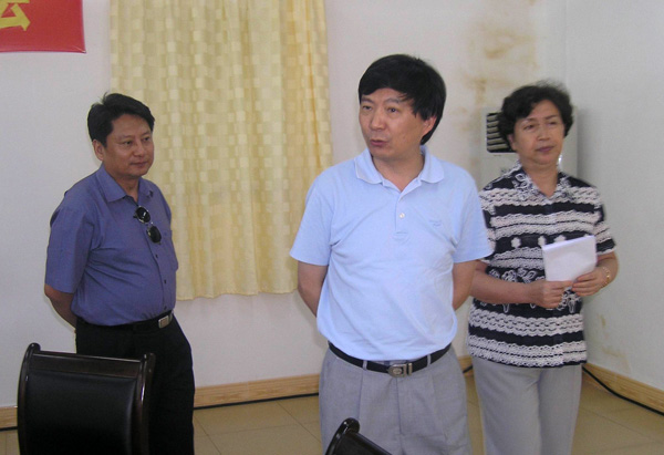 吴恒副主席充分肯定我校雁山校区建设进展，并敦促桂林市政府要做好协调工作。