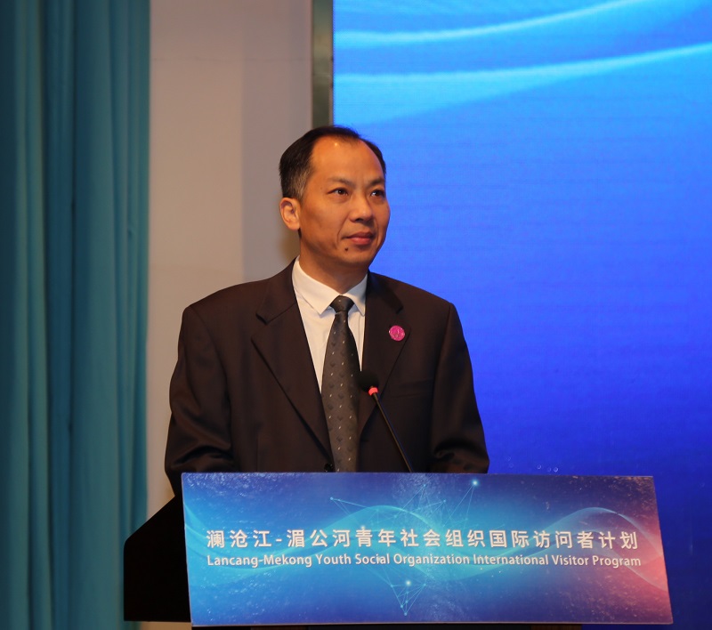 校党委副书记旷永青致辞.JPG