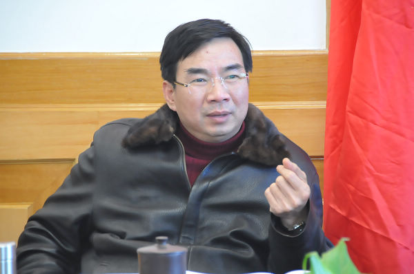 梁宏校长在会上讲话