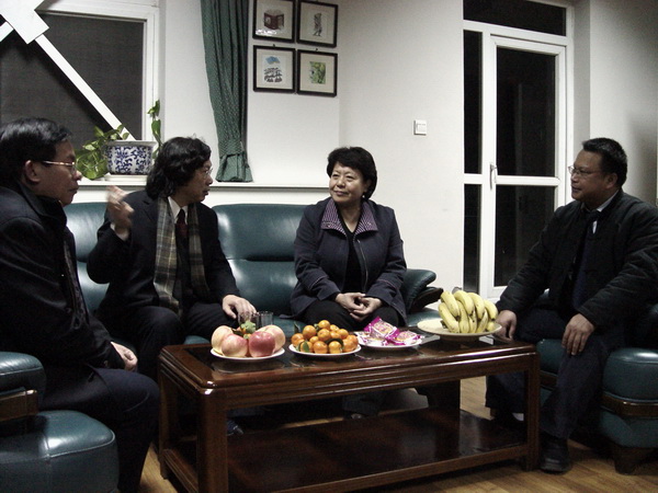 李康副主席视察校出版社北京公司