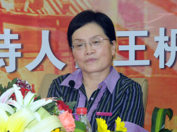 访谈嘉宾张明非教授。