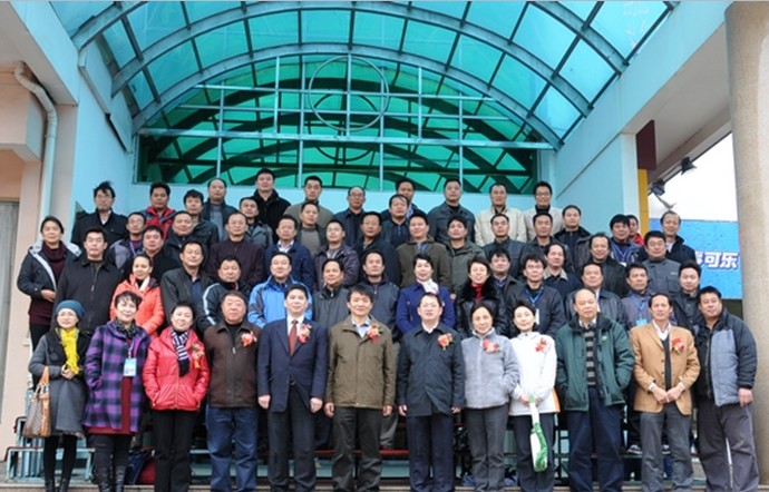 与会人员合影（大学生记者团 徐艺萍 摄）