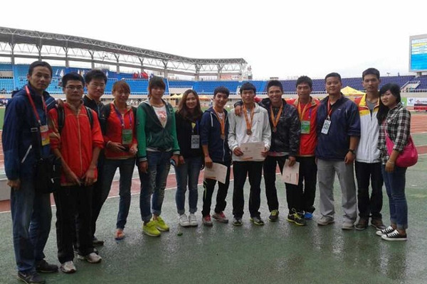 全体教练员、运动员合影