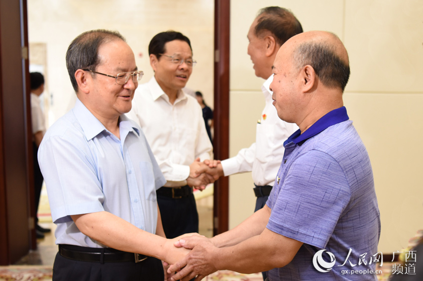 QQ图片20180528081225.jpg