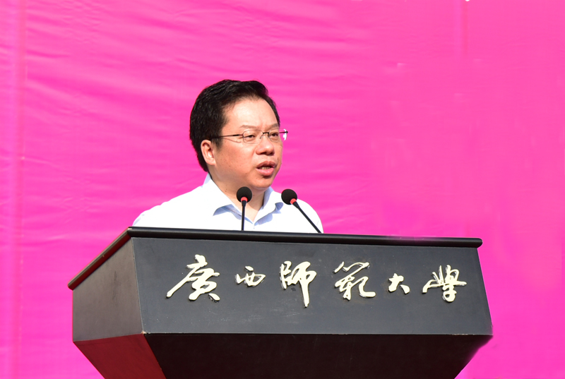 贺祖斌校长讲话99.jpg