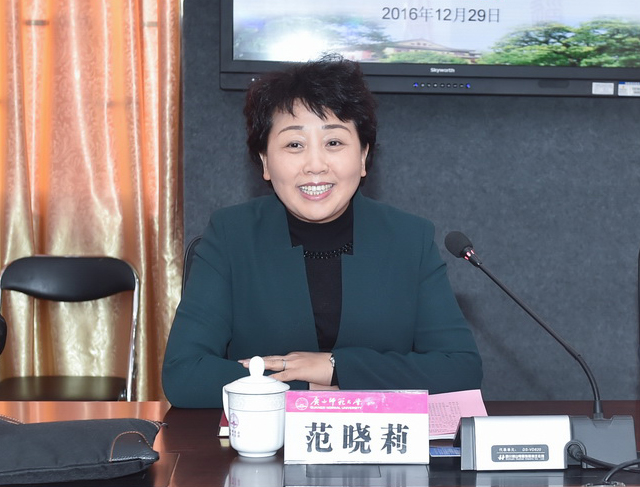 记者唐艳兰 摄TYL_0030裁剪.jpg