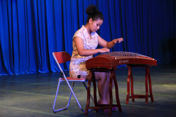 器乐专场演职人员正                    </div></div></article>
                    </div>
                    <div id=