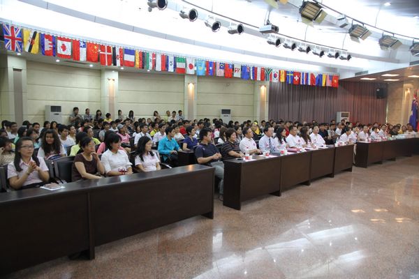 留学生开学典礼现场