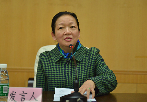 校党委书记王枬致辞（大学生通讯社 陈芳芳 摄）