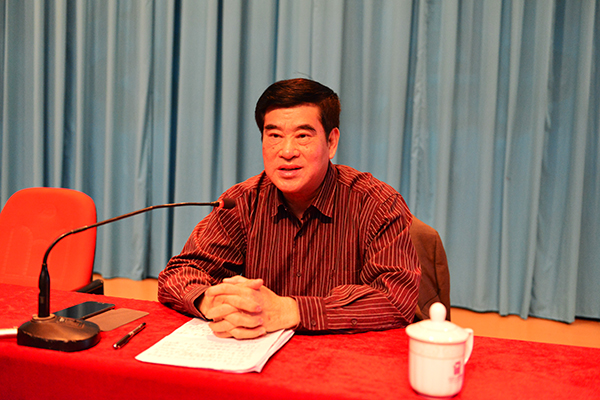 张敦教授作主题报告