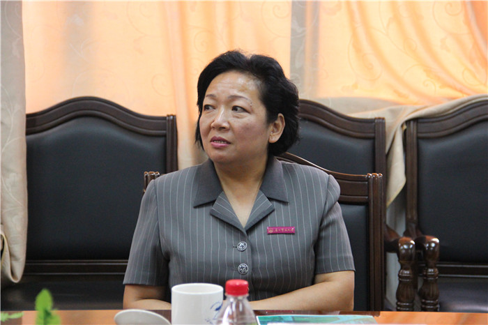 广西师范大学党委书记王枬出席会议并讲话