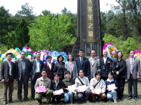 马君武先生的亲属与                    </div></div> </div>
          
        </div>
      </div>
      <div class=