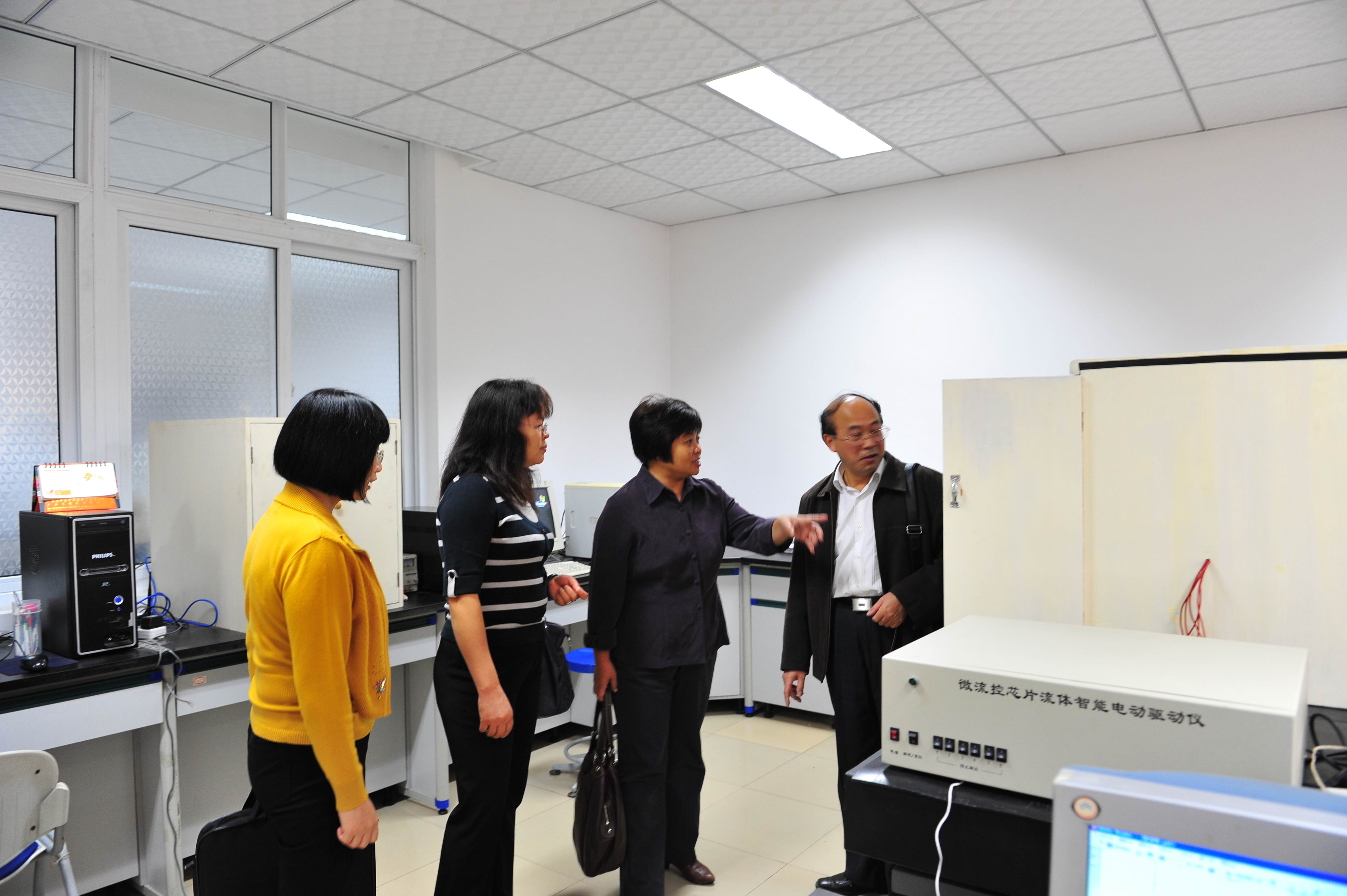 专家组查看生命                    </div></div></article>
                    </div>
                    <div id=