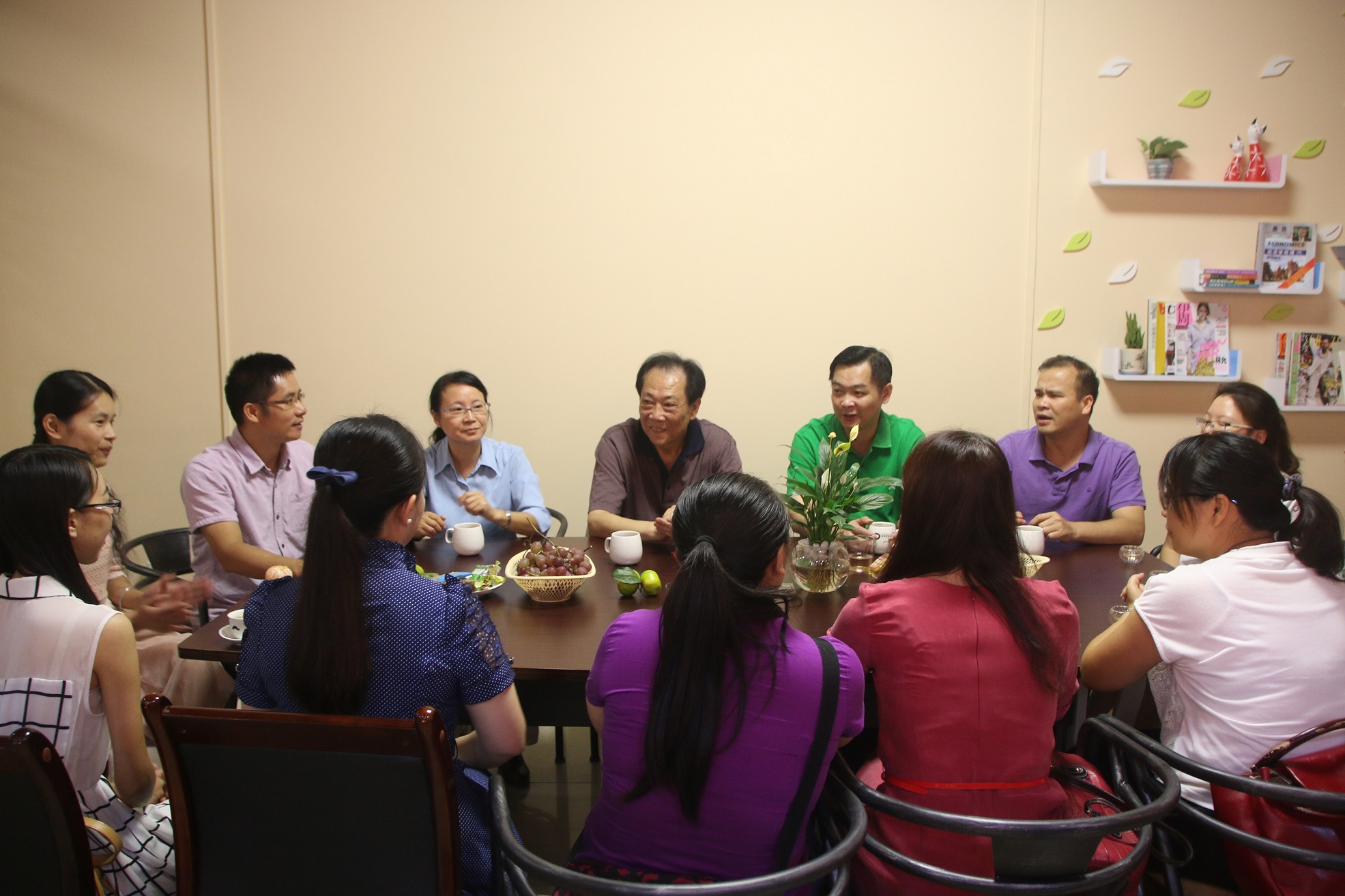 沟通、交流会现场