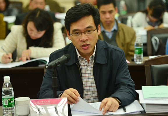 自治区高校工委书记、教育厅厅长秦斌