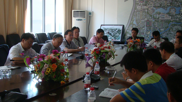 2010年秋季学期学生搬迁工作总结会现场