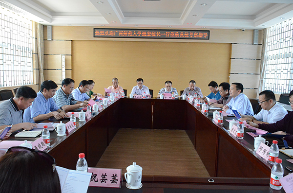 梁宏校长带队到桂林理工大学调研