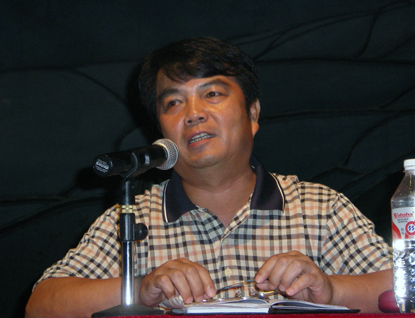 陈大克书记在活动上讲话。