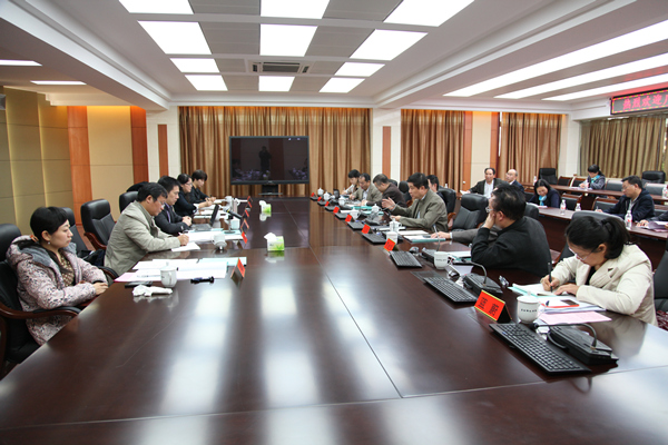 民族地区文化安全与意识形态建设研究中心、桂东南农村新型社区建设研究中心（玉林师范学院）检查指导汇                    </div></div></article>
                    </div>
                    <div id=