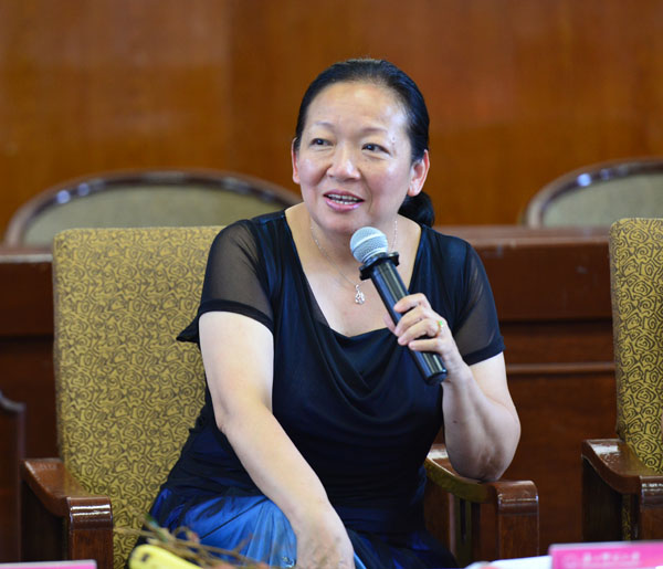 校党委书记王枬讲话