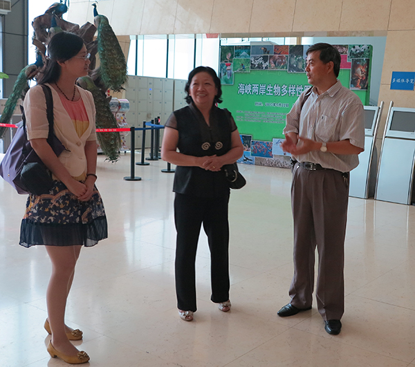 王枬书记一行参观国家动物博物馆