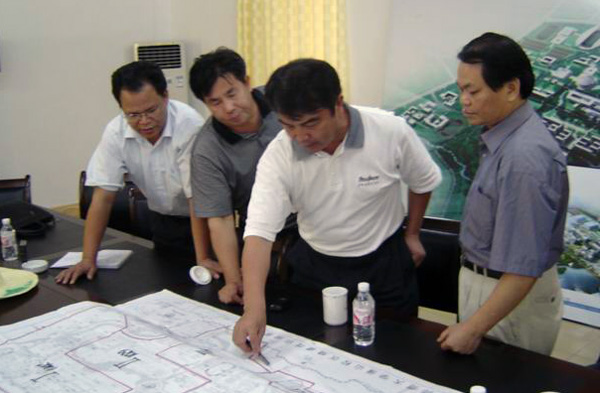 陈大克书记就雁山校区第二期建设征地工作做指示。