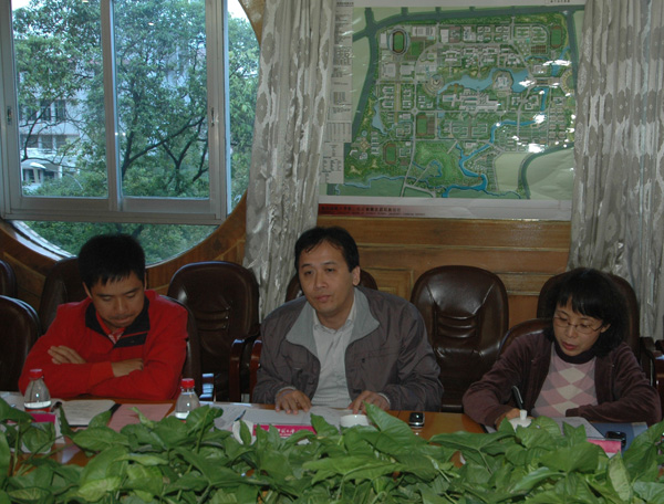 自治区教育厅基建项目办领导在座谈会上讲话