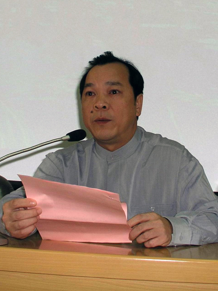 白晓军副校长致辞。