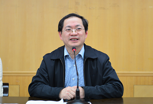 校党委副书记唐仁郭讲话（大学生通讯社 杨舒剑 摄）