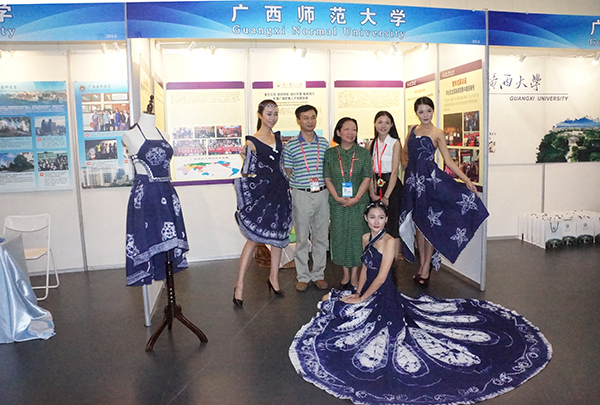 王枬书记率团参加2015中国—东盟职业教育联展暨论坛