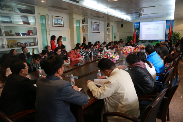 讲座现场（大学生通讯社 李俊霖 摄）