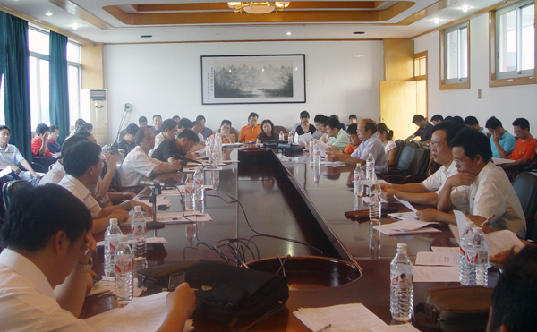 我校召开2007年迎新工作暨研究生工作会议。