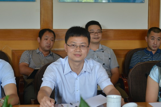 经济管理学院研究生辅导员余勇