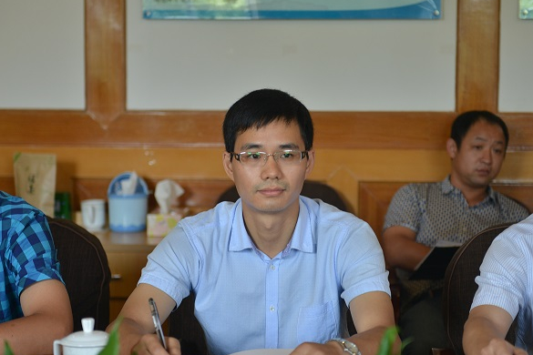 职业技术师范学院行政秘书兼组织人事干事杨士民