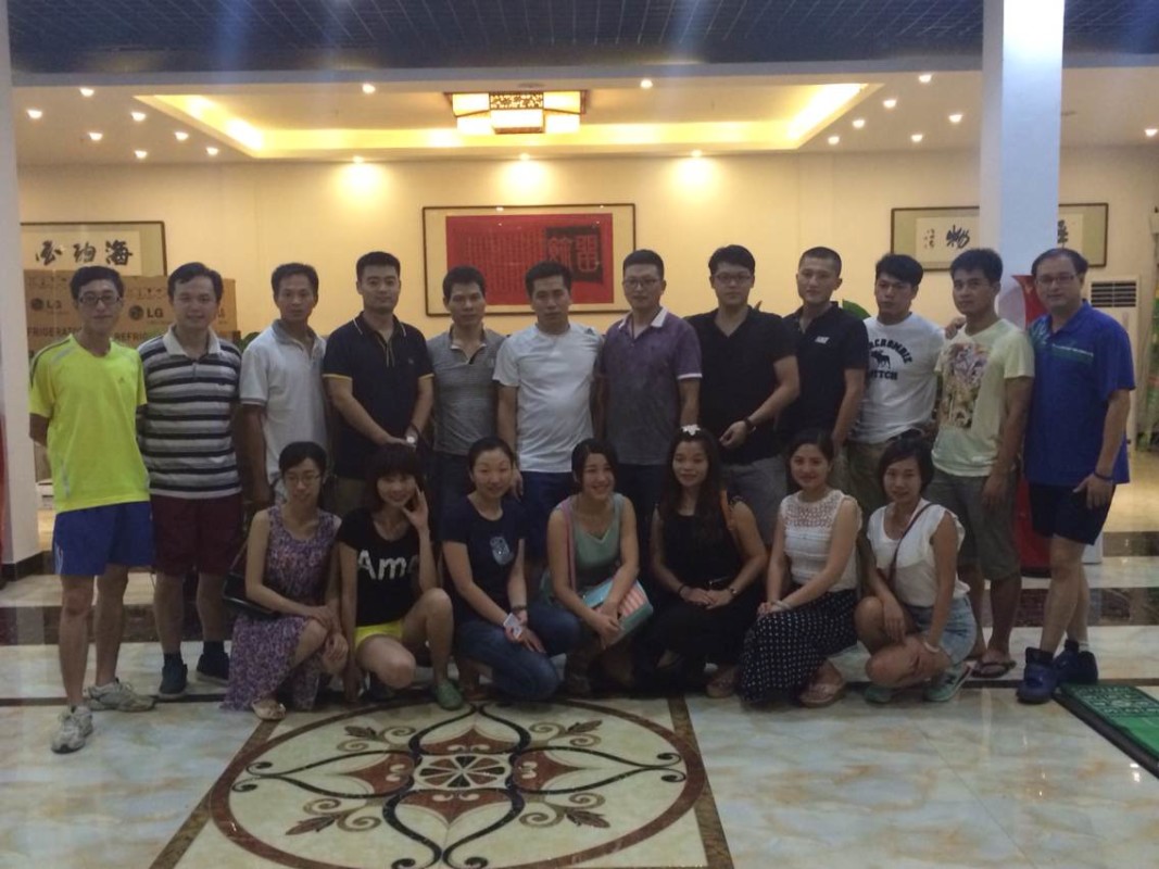 与会人员合影（2008届校友  徐鑫　摄）