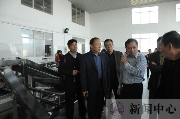 大家向企业负责人了解企业产能